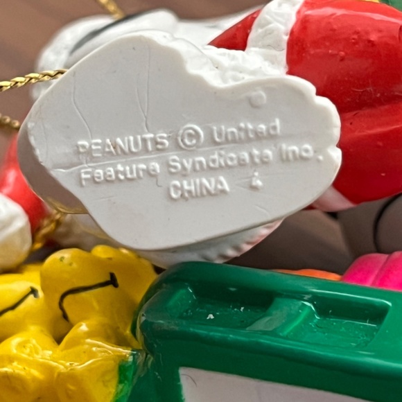 Snoopy/Woodstock/Peanuts Christmas ornaments Set(2) Holiday Vintage. - Picture 2 of 8
